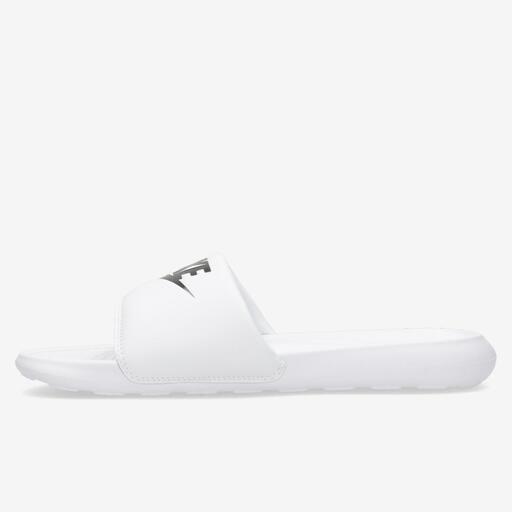 Nike Victor One