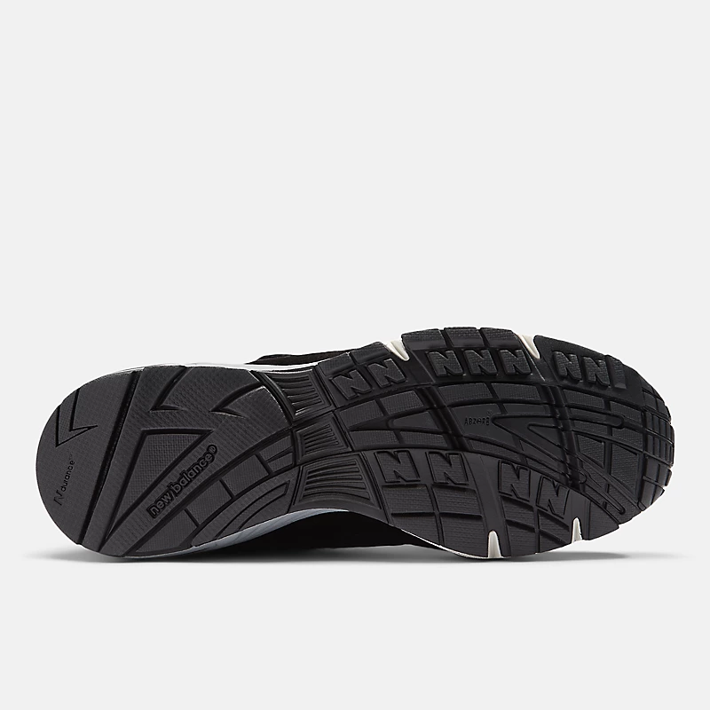 Damskie MADE in UK 991v1 - czarne ze srebrnym
