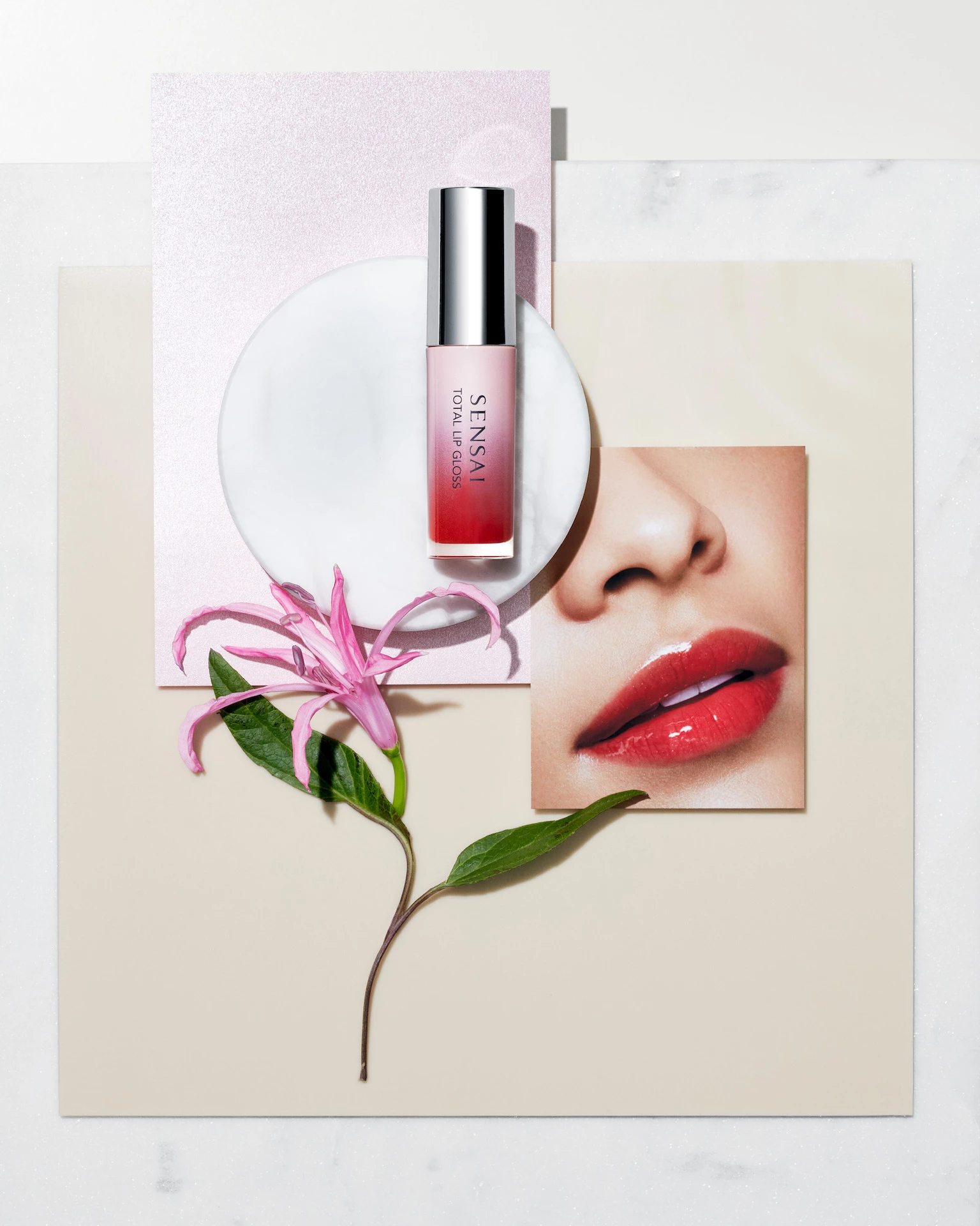 Total Lip Gloss 2 Akebono Red - SENSAI