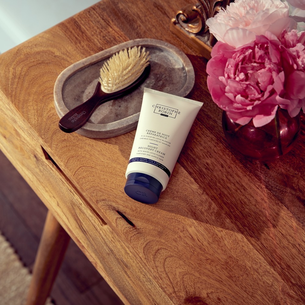 Christophe Robin Crème de nuit réparatrice à la fleur delotus blanche