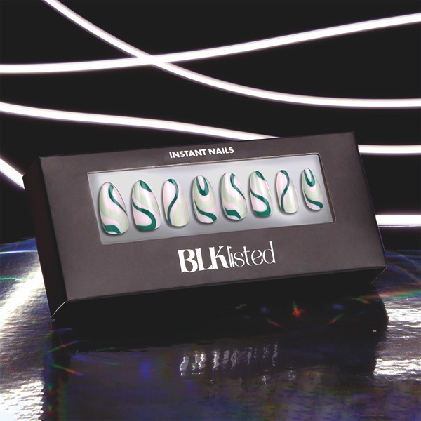 Unghie acriliche istantanee BLKListed, Swerve It