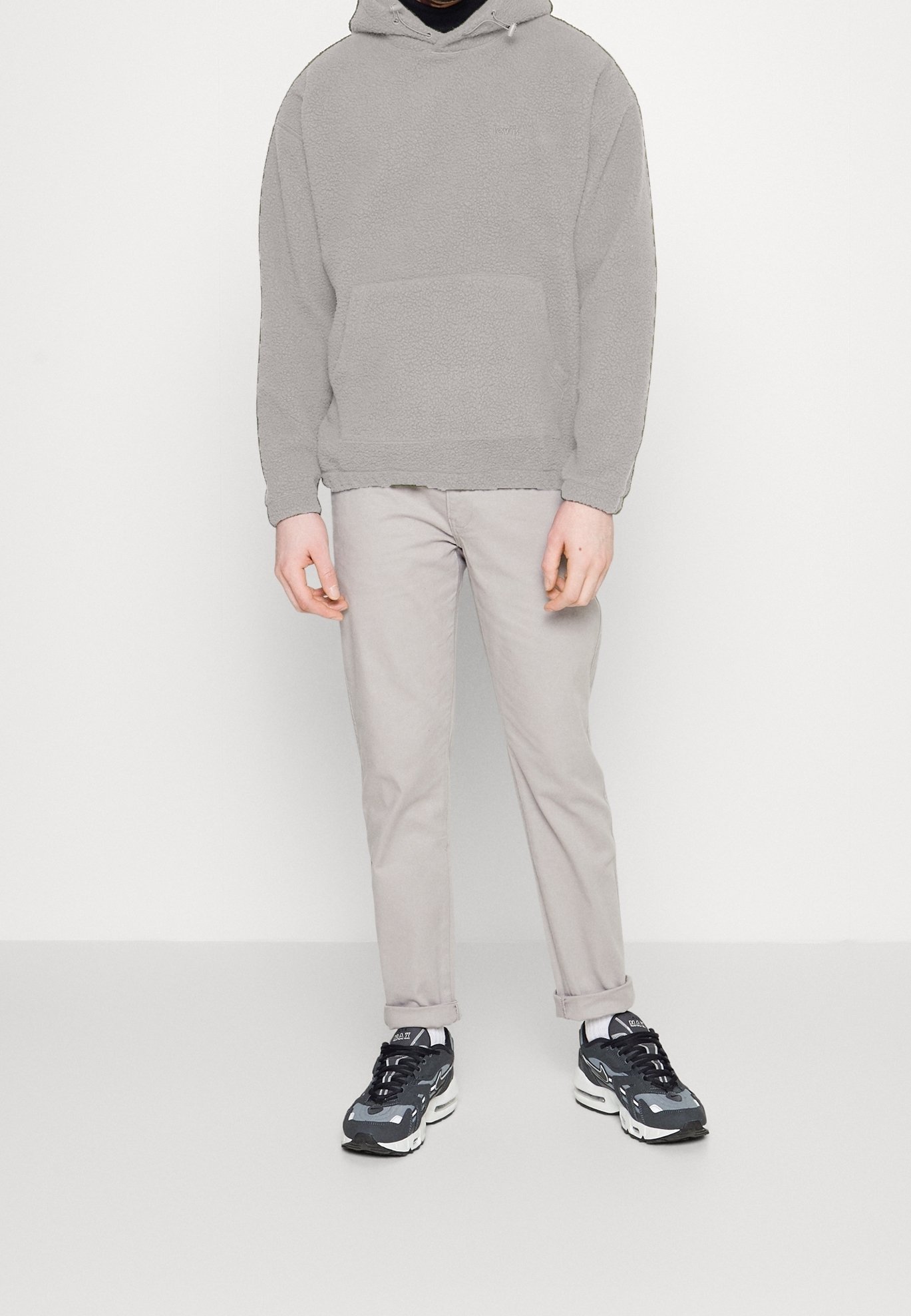Chinos Levi's® - couleur argent