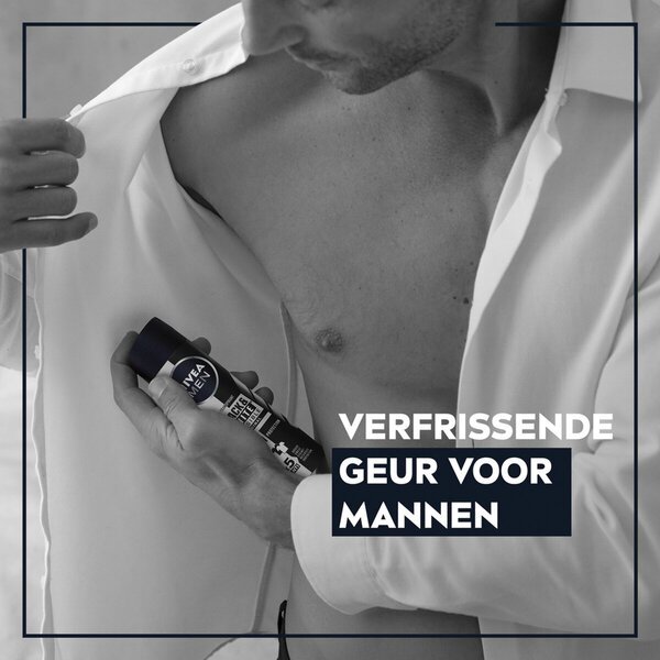 NIVEA Men Invisible For Black & White dezodorans u spreju<br>2 x 150 ml