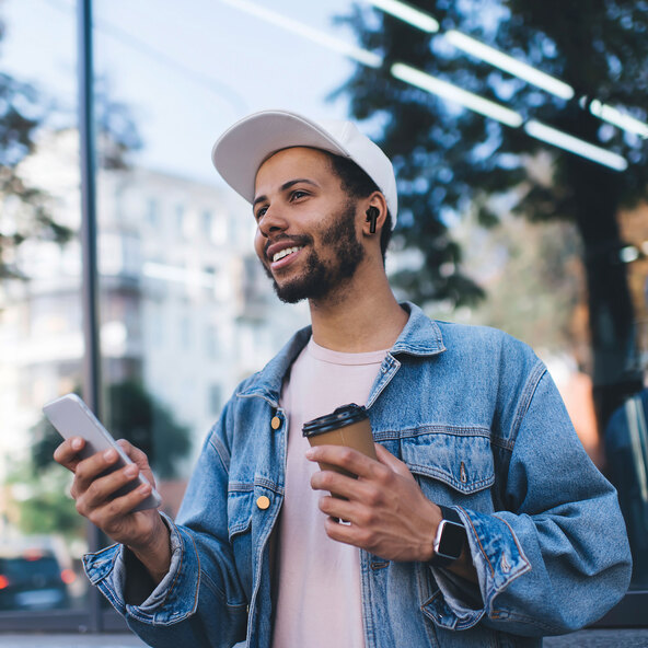 Căști intraauriculare BIK-8 cu Bluetooth®, negre