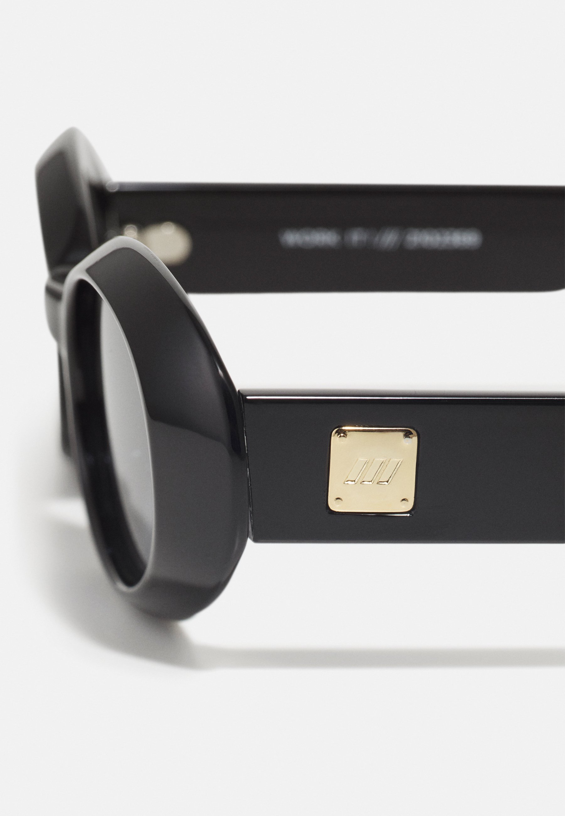 Le Specs WORK IT - Zonnebril - zwart