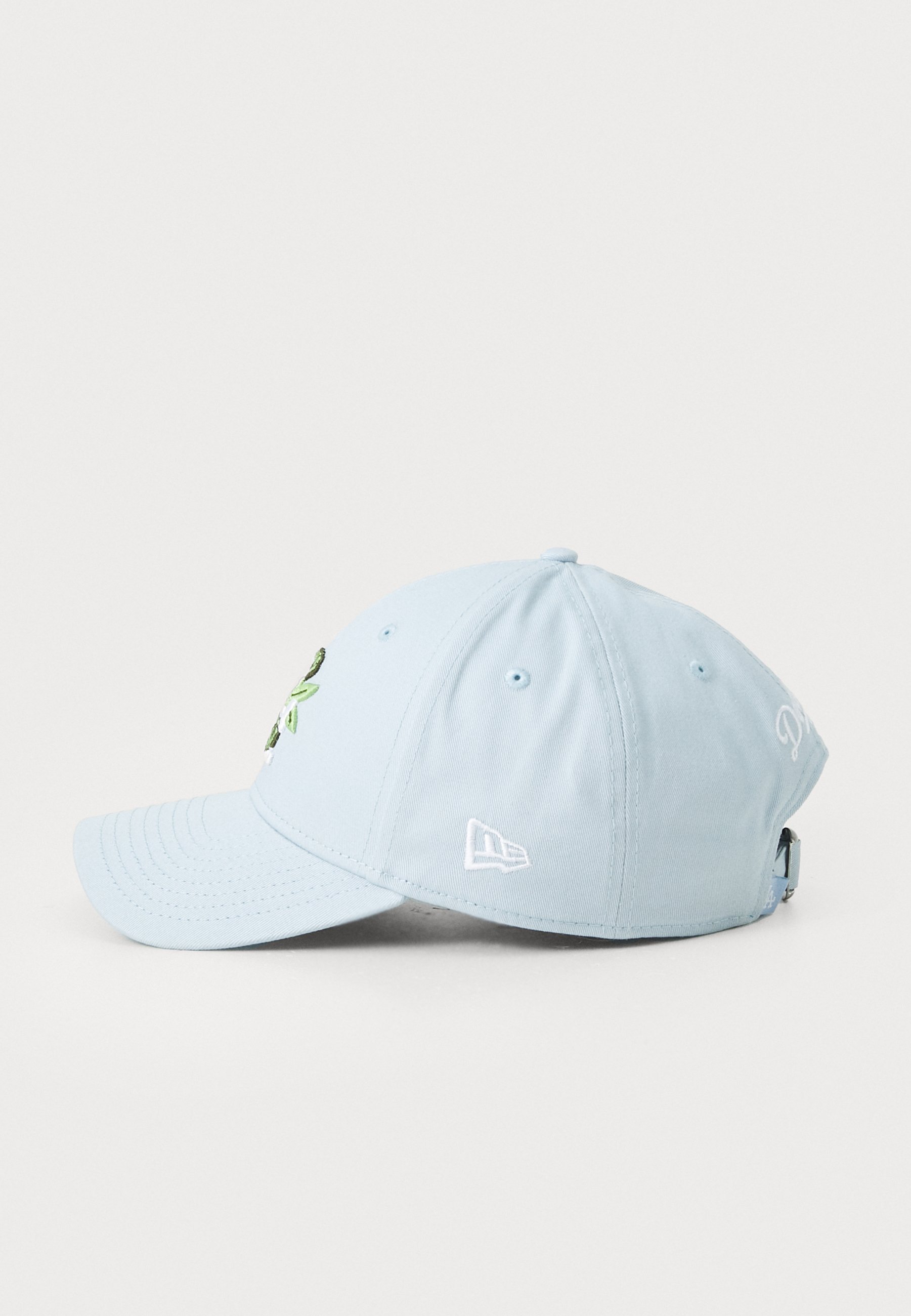 New Era petten
