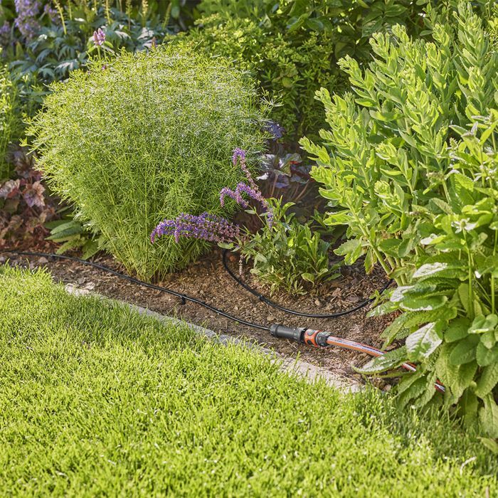 Kit completo de irrigação por gotejamento GARDENA Micro-Drip® Tamanho P – Linha de irrigação até 100m – Sistema de autolimpeza - (13010-20)