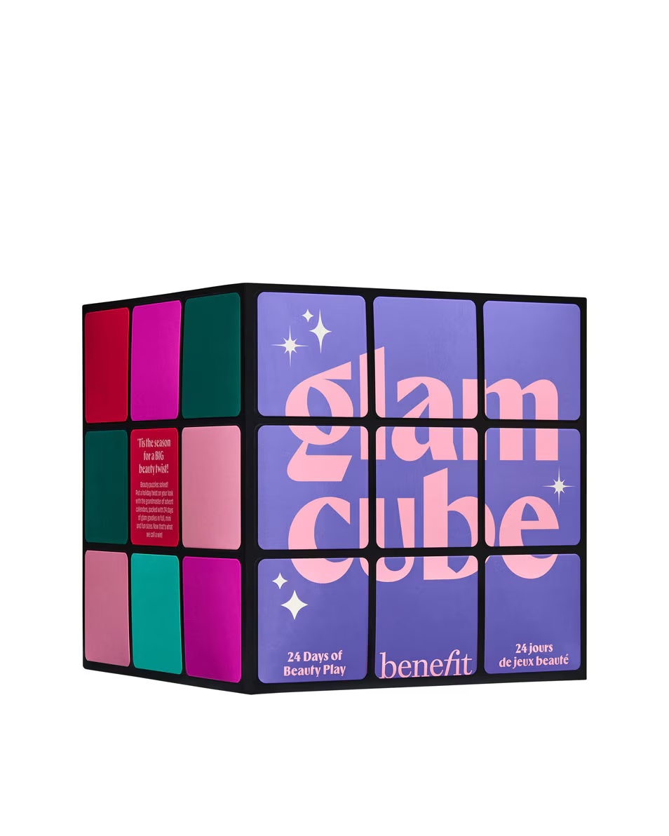 BENEFIT COSMETICS Colecția de sărbători Glam Cube Calendar de Advent pentru machiaj