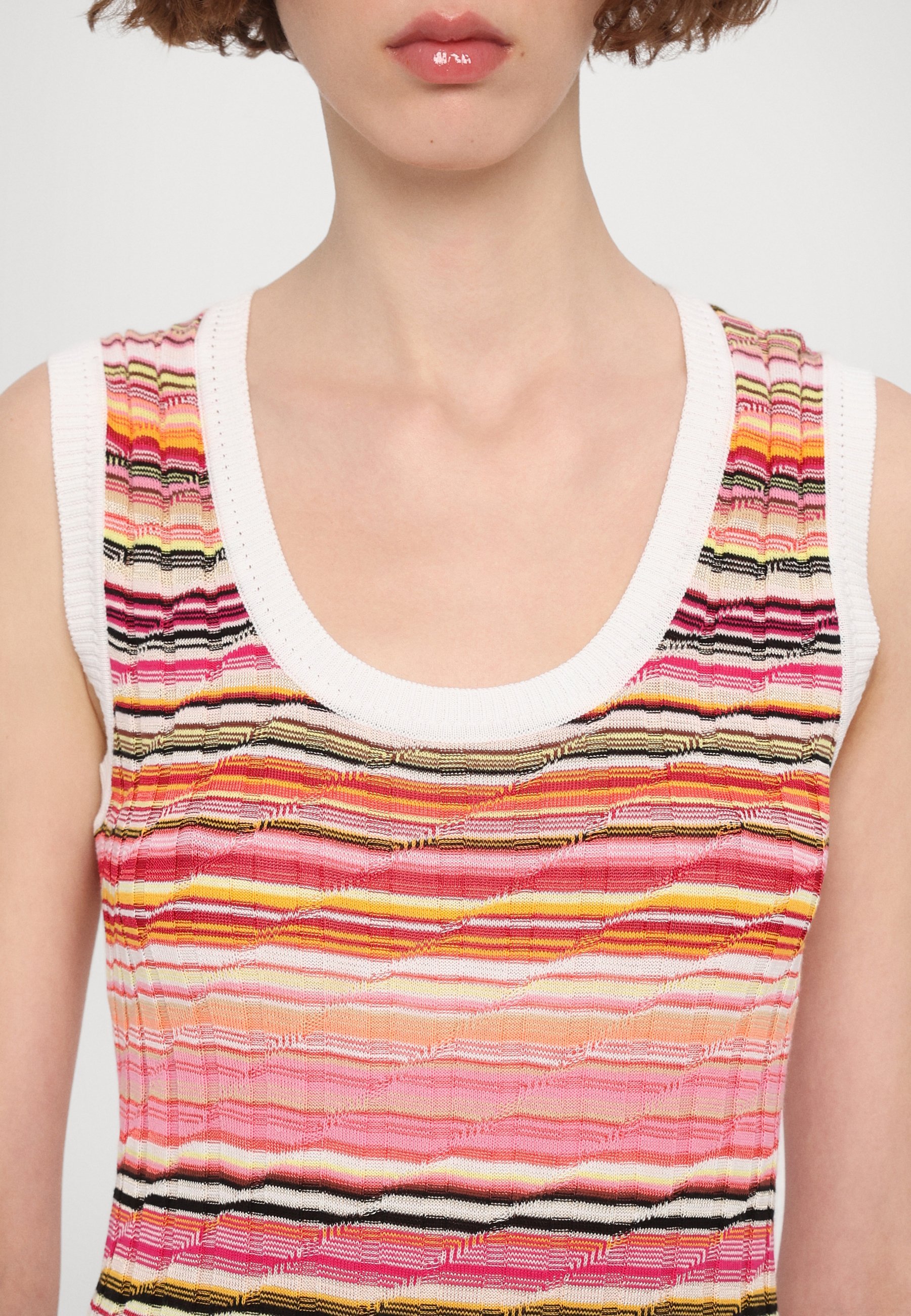 Missoni mouwloze korte jurk - cocktailjurk / feestjurk - roze tinten