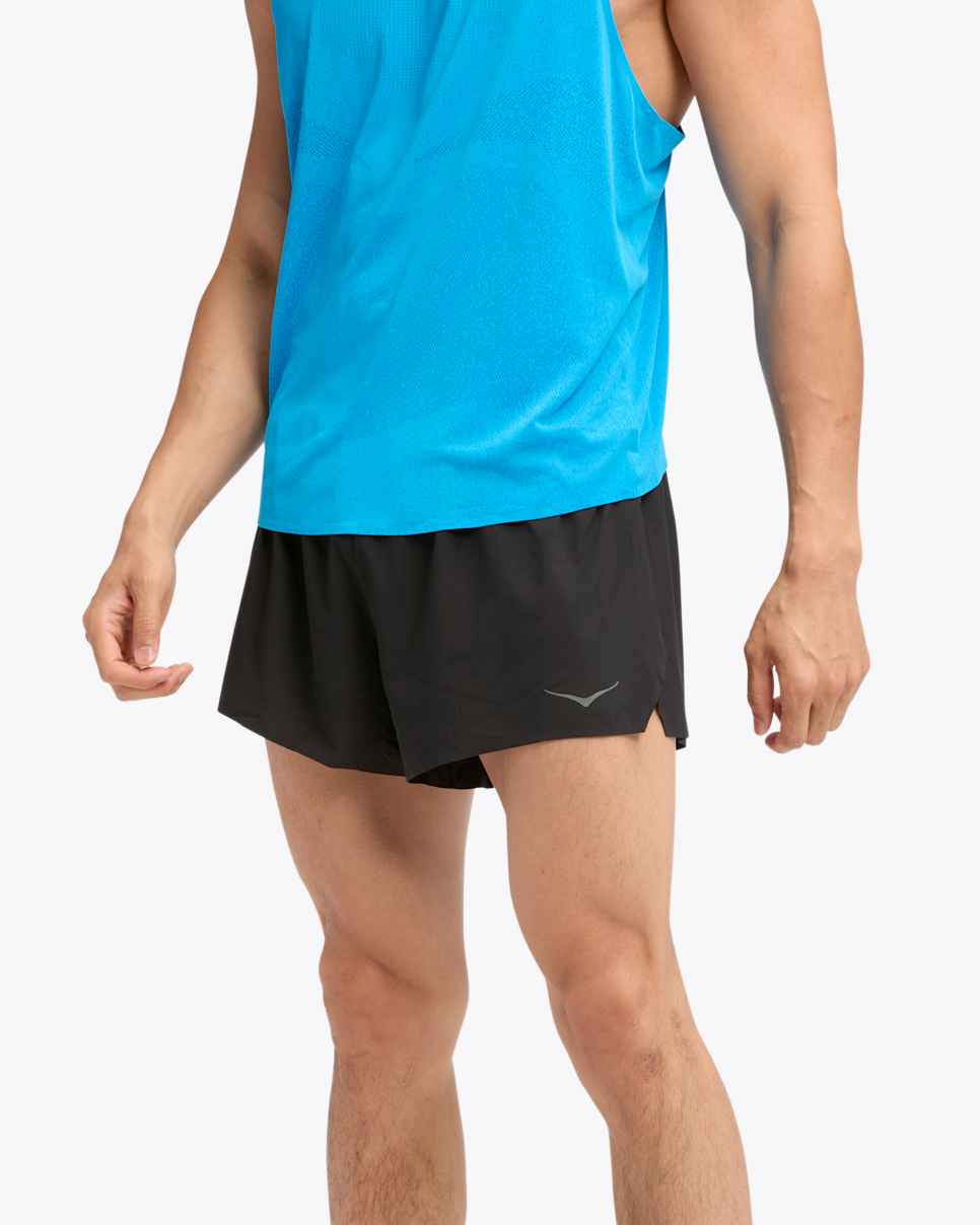HOKA Pantalones cortos negros divididos para el día de la carrera