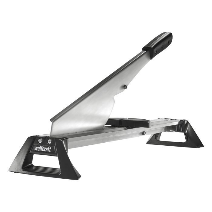 Presse Coupante pour Sols Stratifiés jusqu'à 11 mm d'épaisseur LC 600 - wolfcraft 6937000