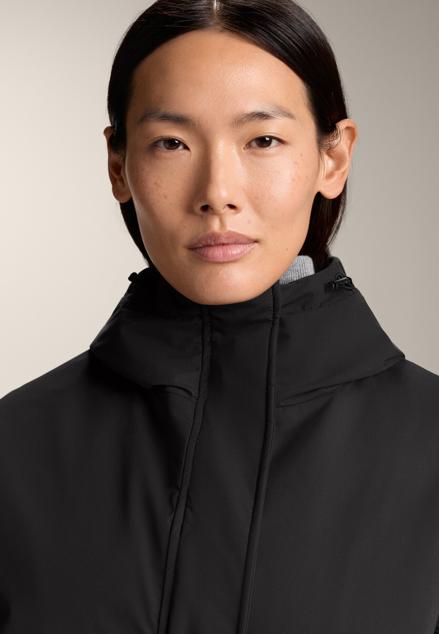 OYSHO FELLEX® AEROGEL 10K WATERPROOF LONG PADDED - Giacca impermeabile - nera