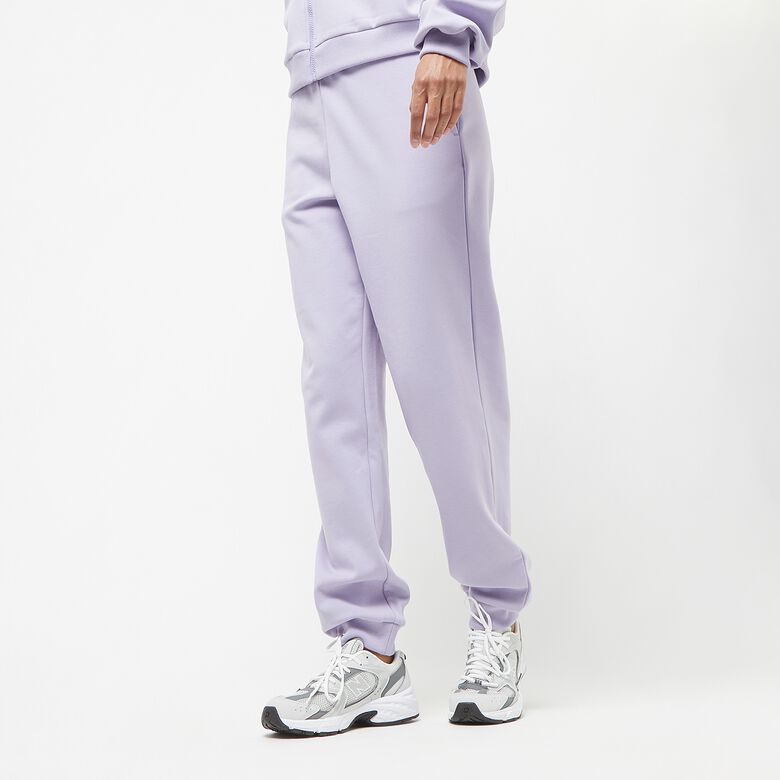 Pantalones deportivos cómodos