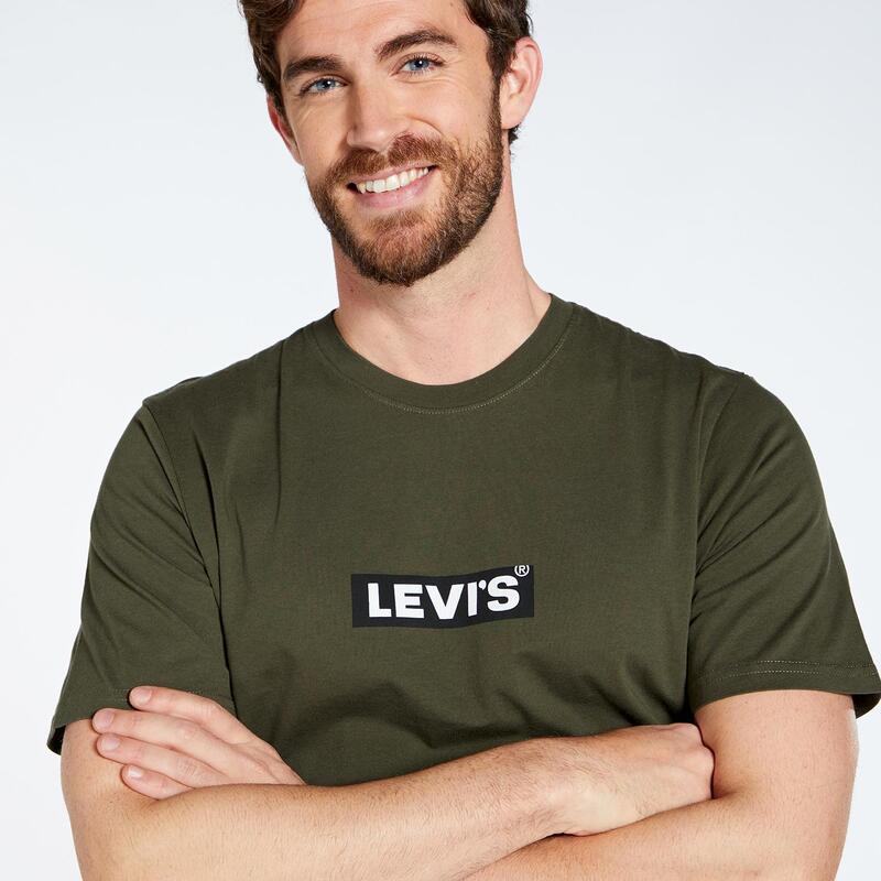  Levi’s Relaxed