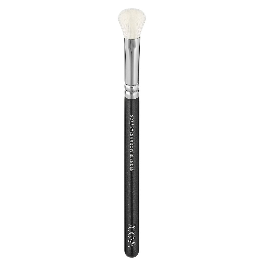 ZOEVA Eyeshadow Brush 227 Luomivärin häivytin - 1 kpl