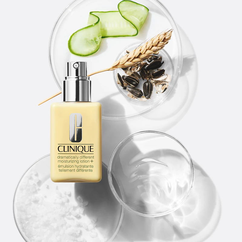 Clinique Dramatically Different™ -kosteusvoide SPF50 -kasvovoide