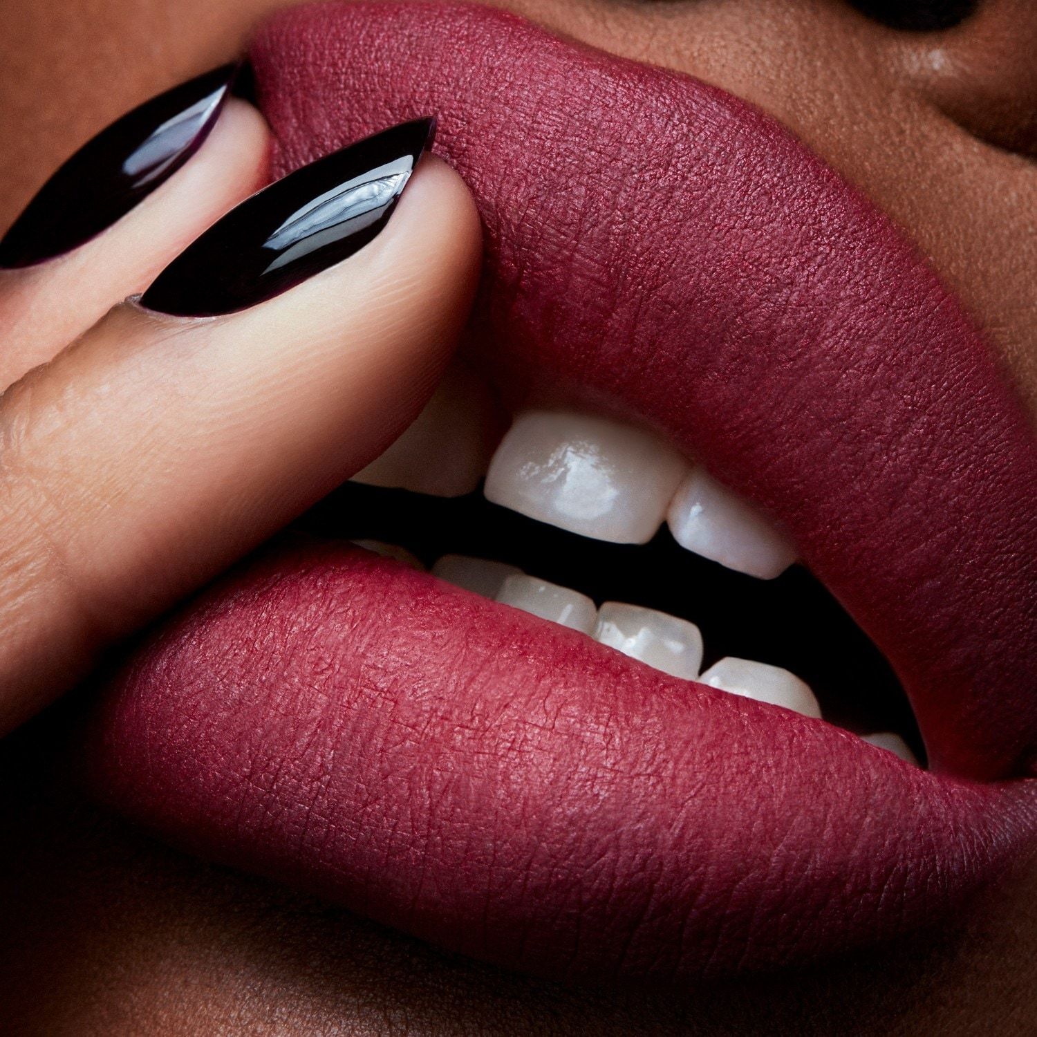 MAC Lippenstift Meet your Matte Powder Kiss - 3 g