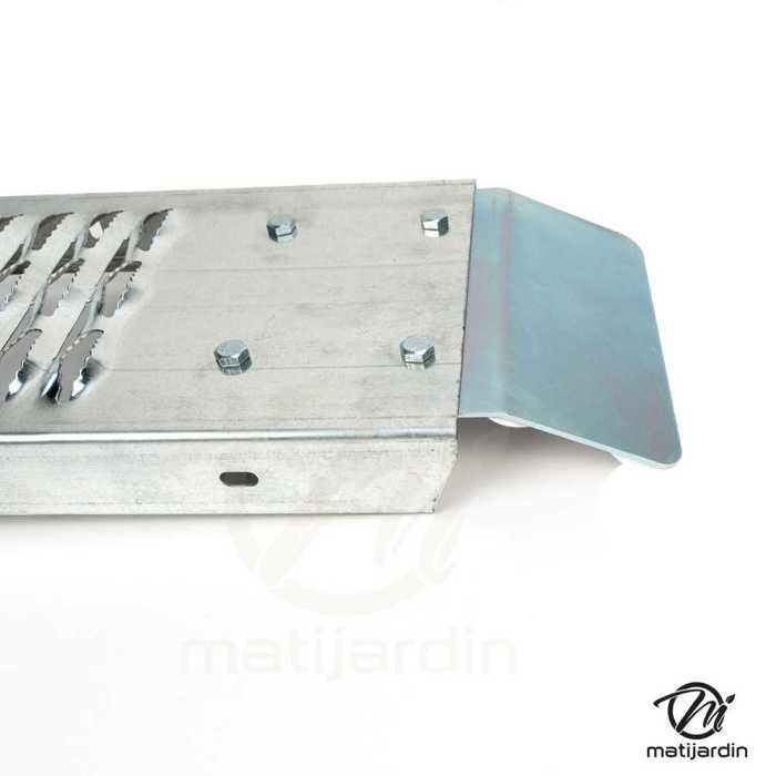 Rampa de carga con capacidad para hasta 300 kg.