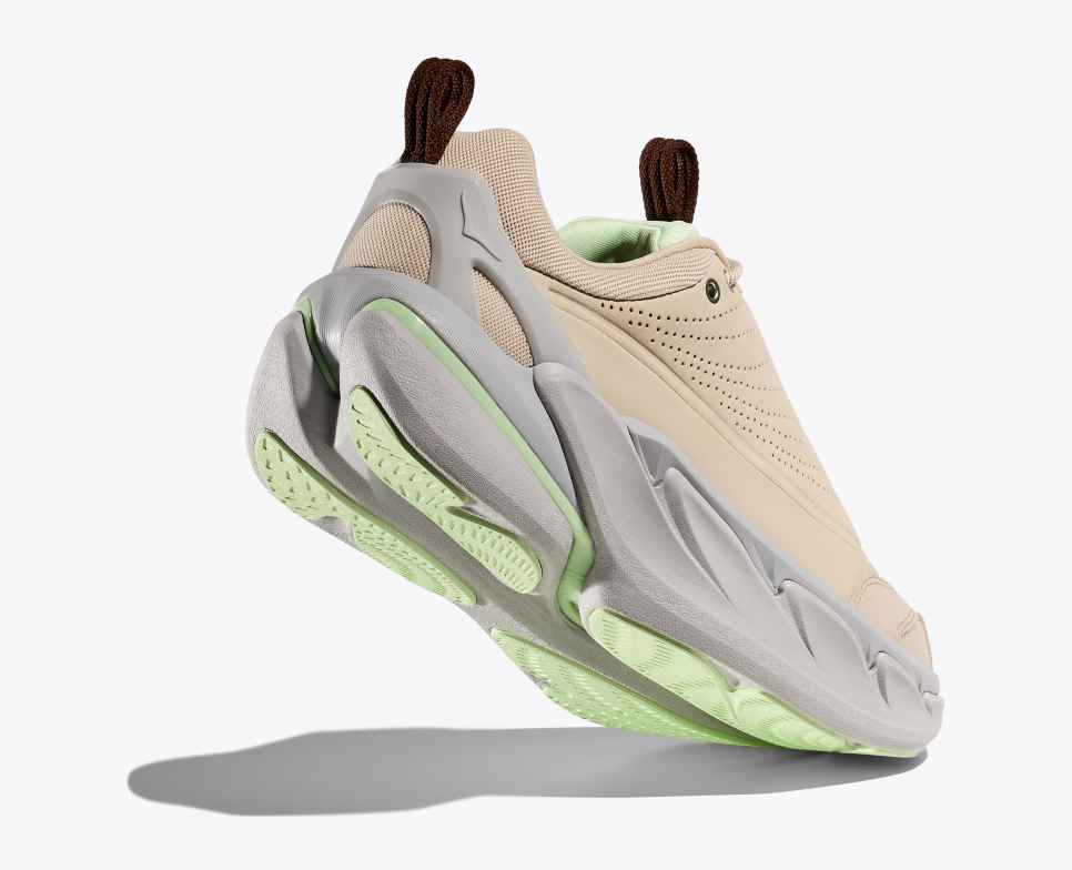 HOKA Elevon X Oatmeal / Moon Moth