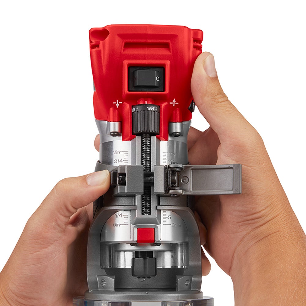 Mașină de tuns iarba laminată MILWAUKEE FUEL™ Skin de 18 V M18FTR-0