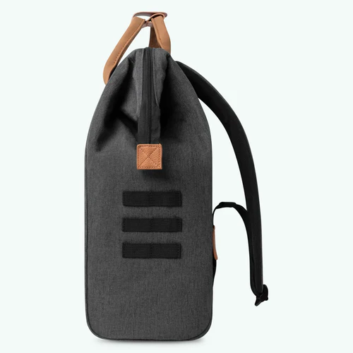 Cabaia Adventurer Großer Rucksack London Grau