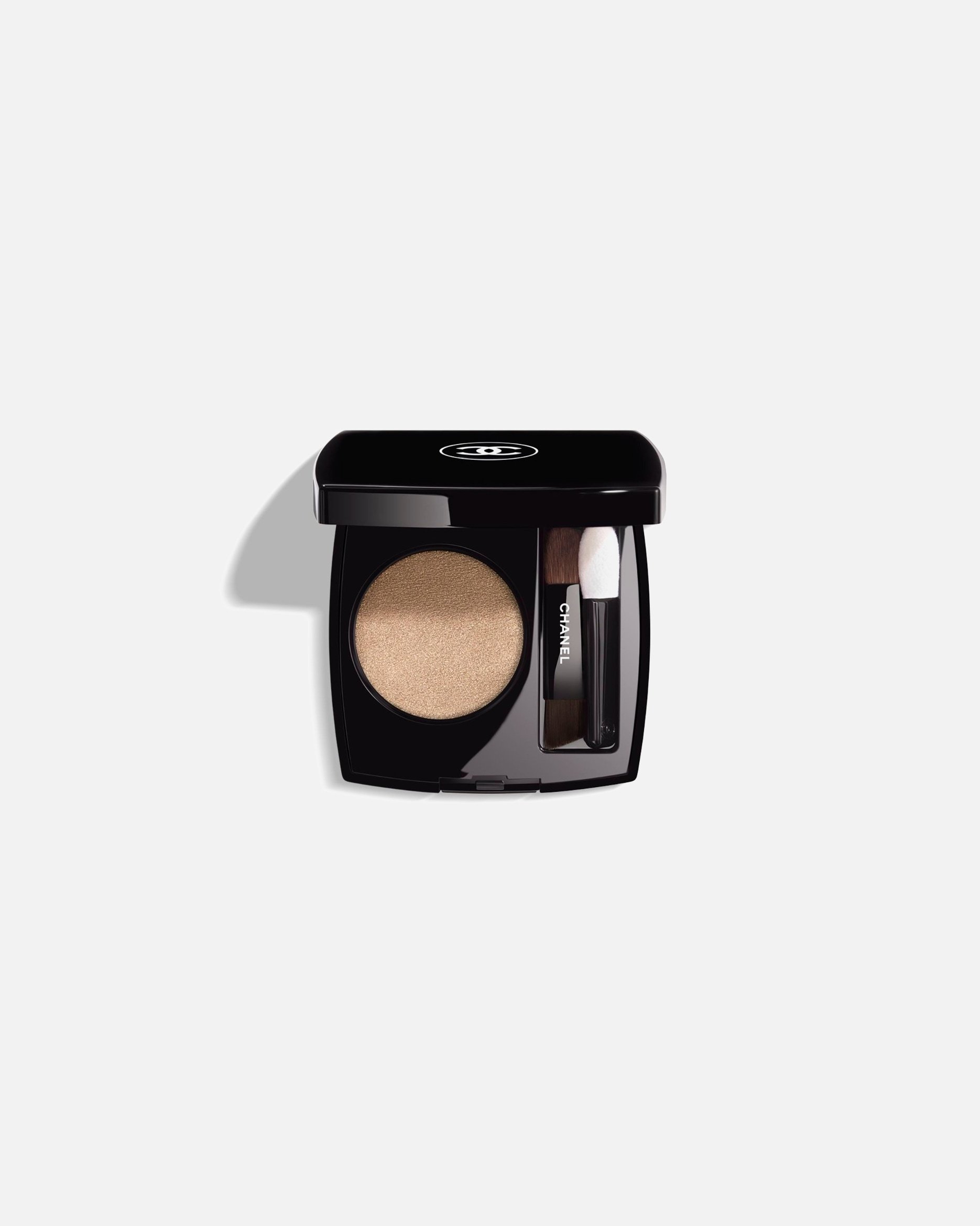 CHANEL akių šešėliai OMBRE ESSENTIELLE - 1,9 g