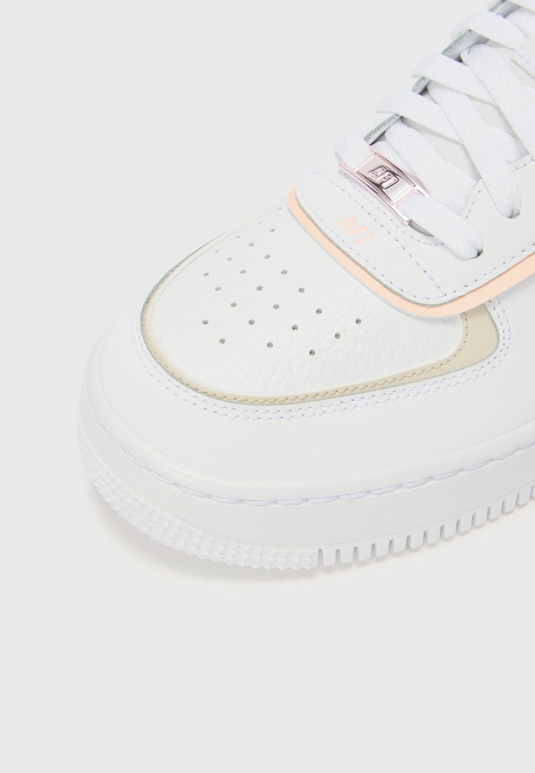 Baskets Nike Sportswear AF1 SHADOW - blanc/corail délavé/marron bois clair