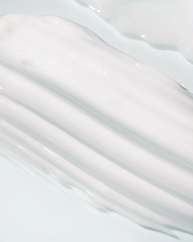 KORIKA HI-TECH LIPOSOME mitrinošs šķīdums intensīvs krēms
