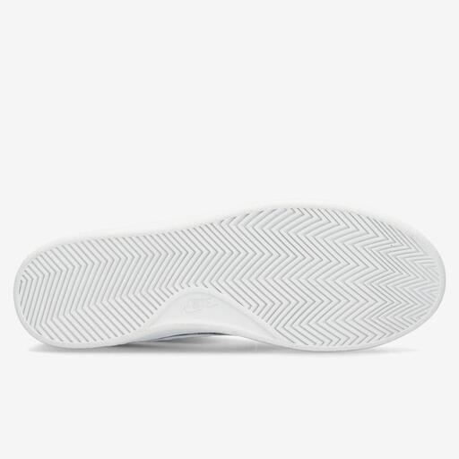 Nike Court Royale 2
