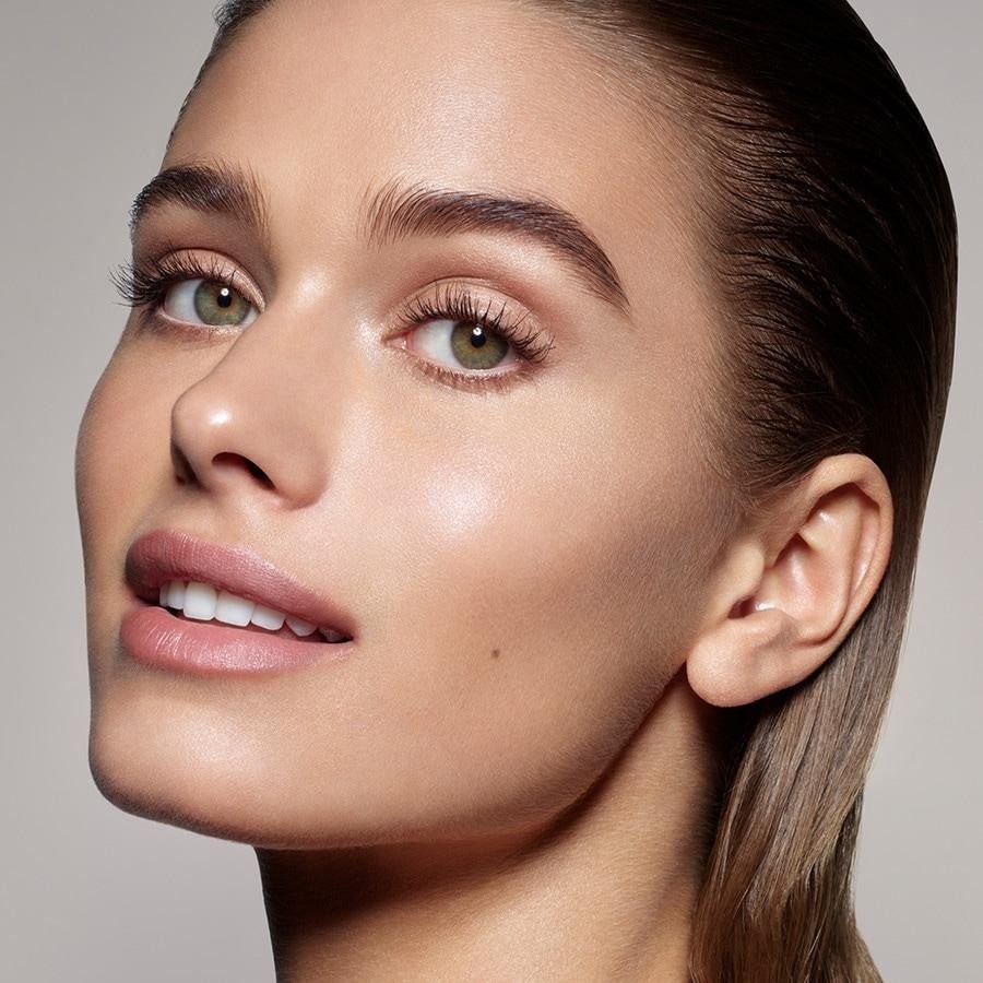 „Pat McGrath Labs Foundation Sublime Perfection“ makiažo pagrindas – 35 ml