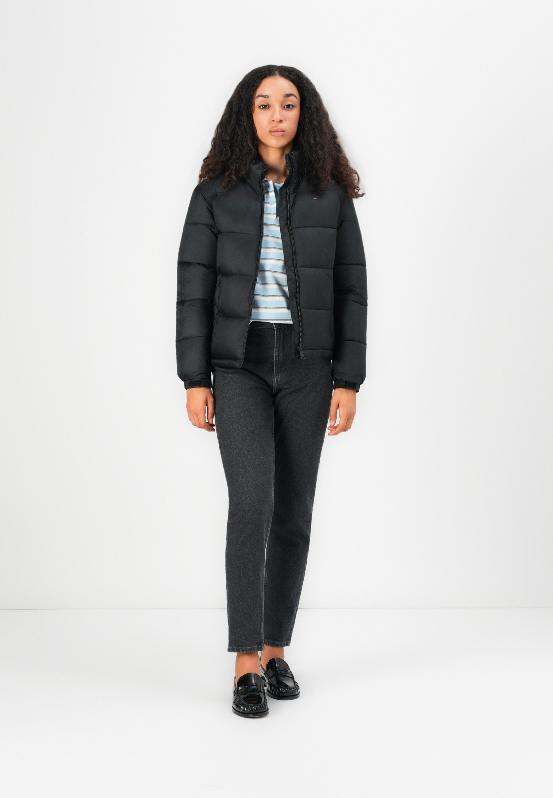 Doudoune à capuche Tommy Jeans - Veste d'hiver - noire