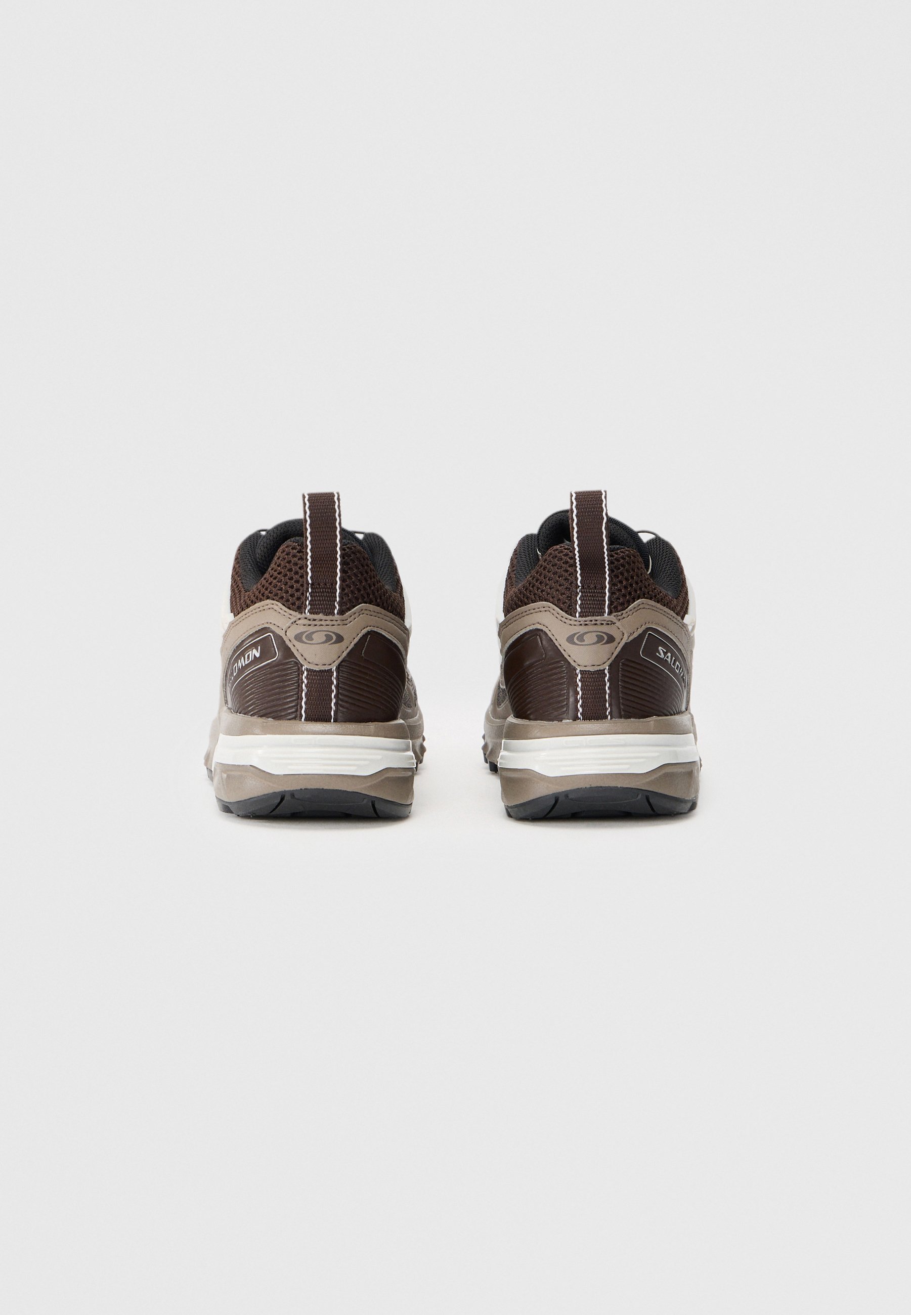 Salomon Sportstyle lage sneakers