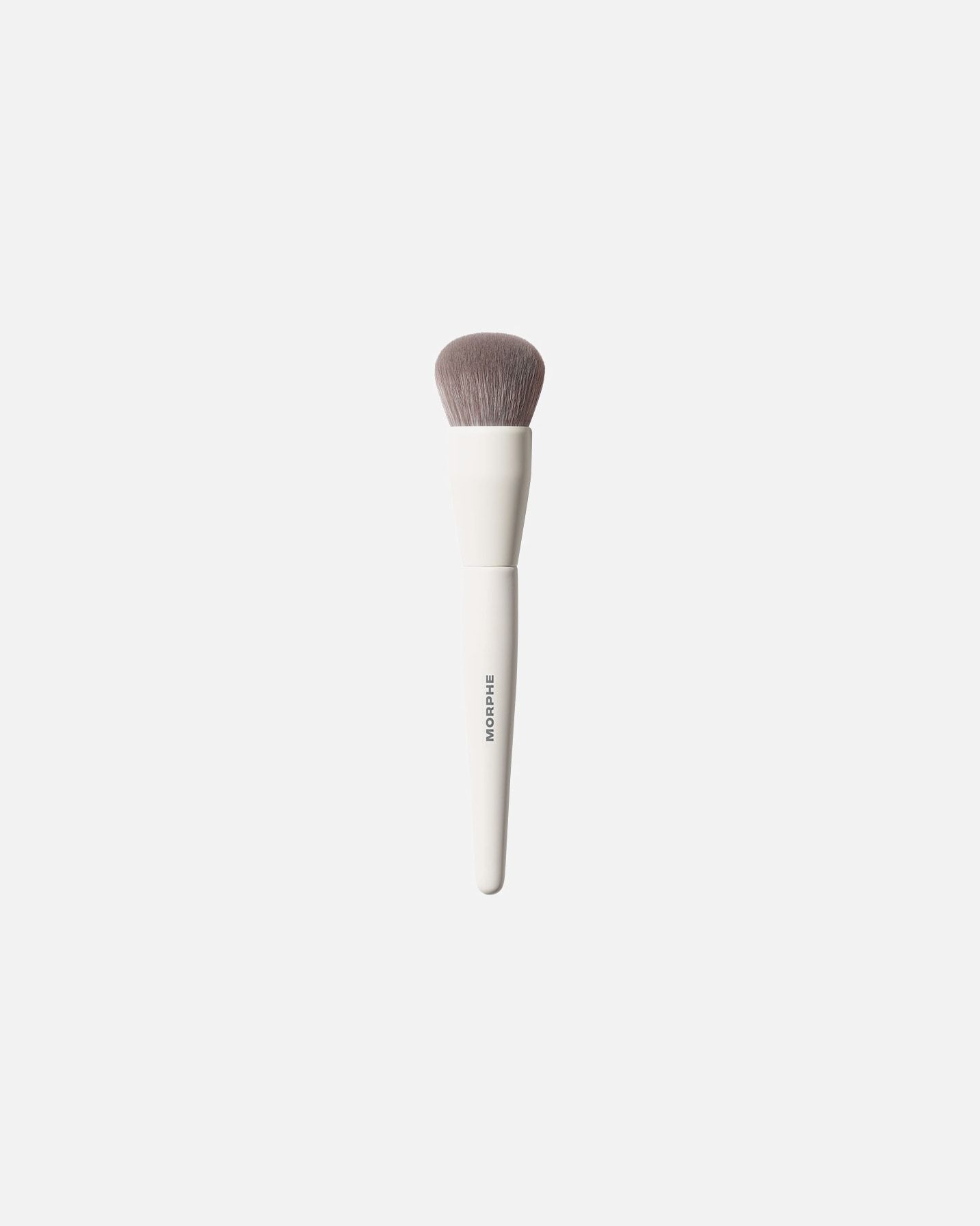 „Morphe Foundation Brush M104“, lenktas makiažo pagrindo teptukas – 1 vnt.