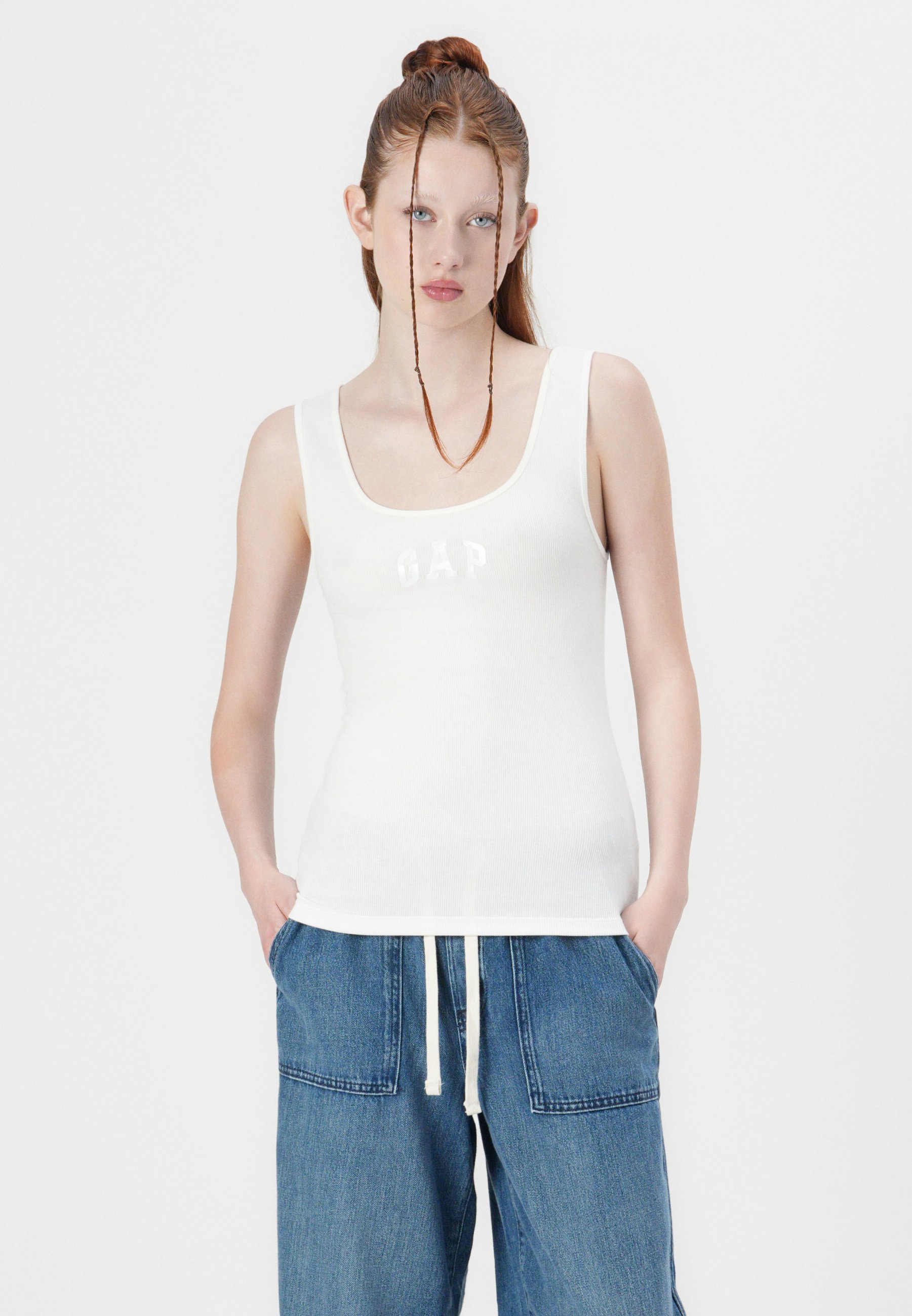GAP BARREL MERAPI - Jeans dalla vestibilità comoda - lavaggio medio