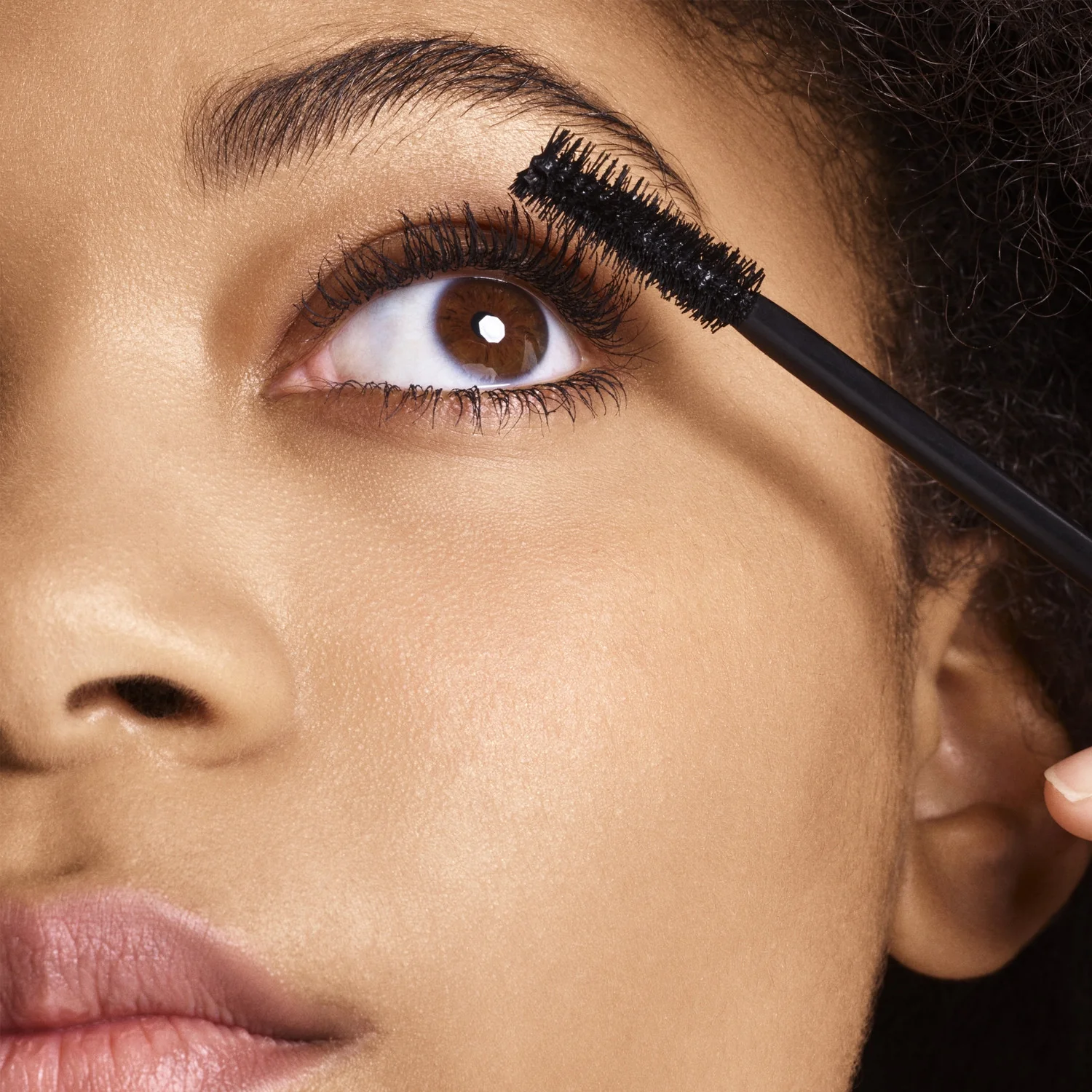 Mascara Caviar Volume Panoramic Mascara - Mascara