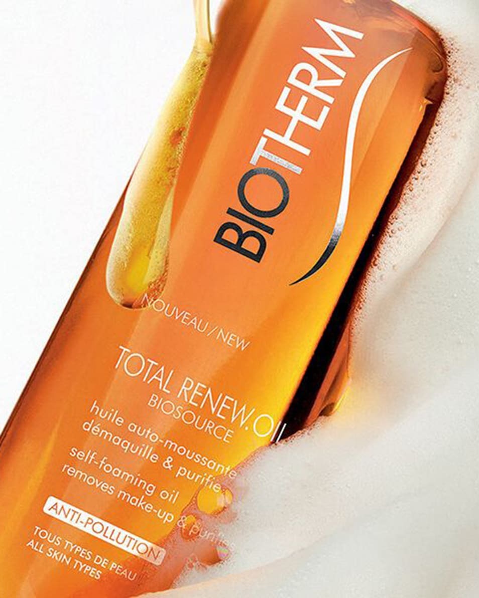 BIOTHERM BIOSOURCE HUILE RÉGÉNÉRANTE TOTALE - DÉMAQUILLANT ET NETTOYANT