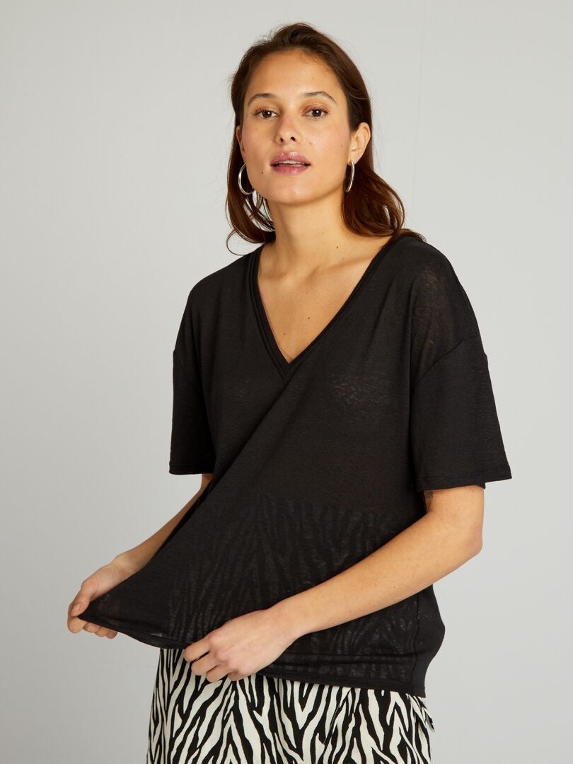 Camiseta de gola redonda em linho - preta
