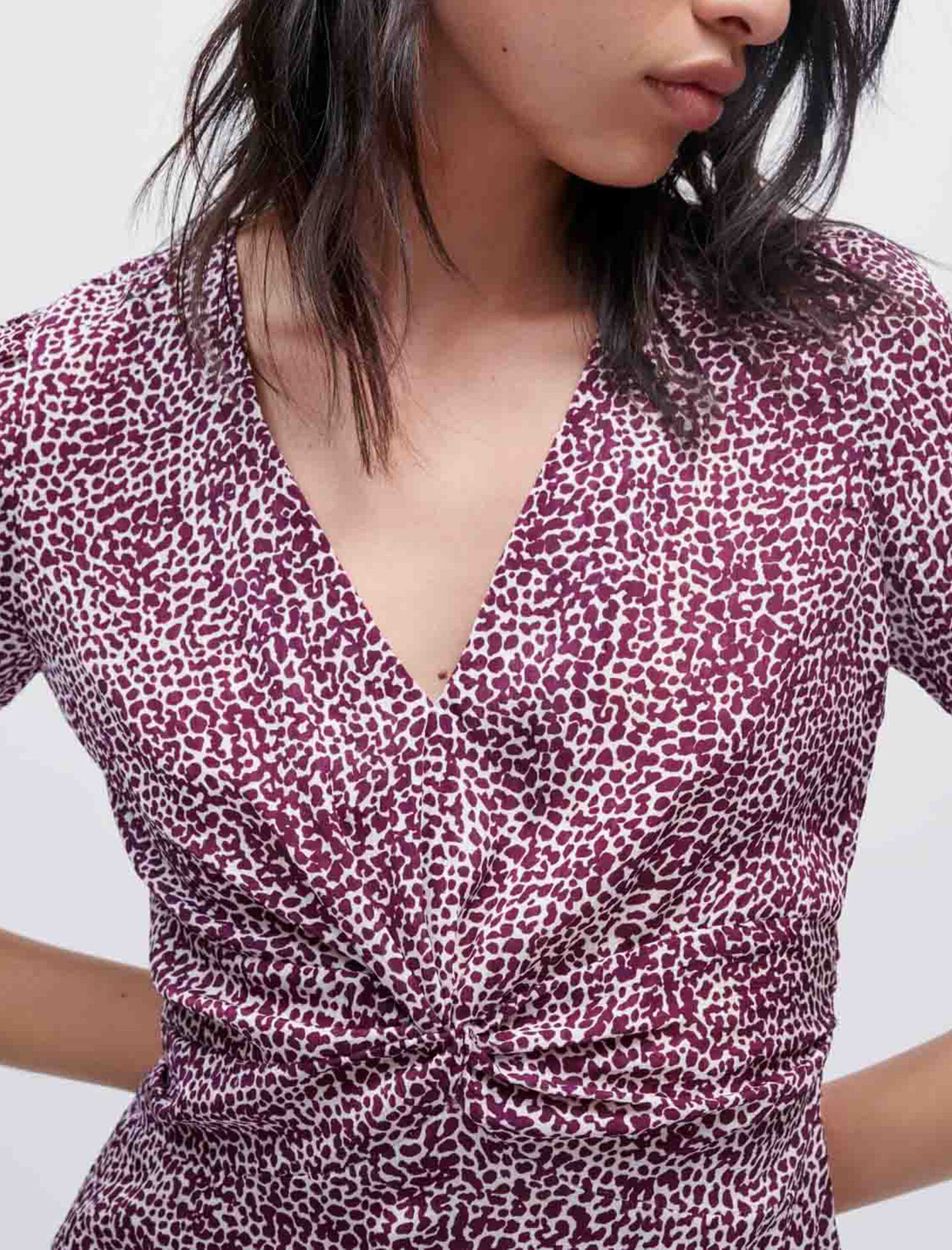 Jurk met luipaardprint en knoop aan de voorkant - Luipaard Bordeaux