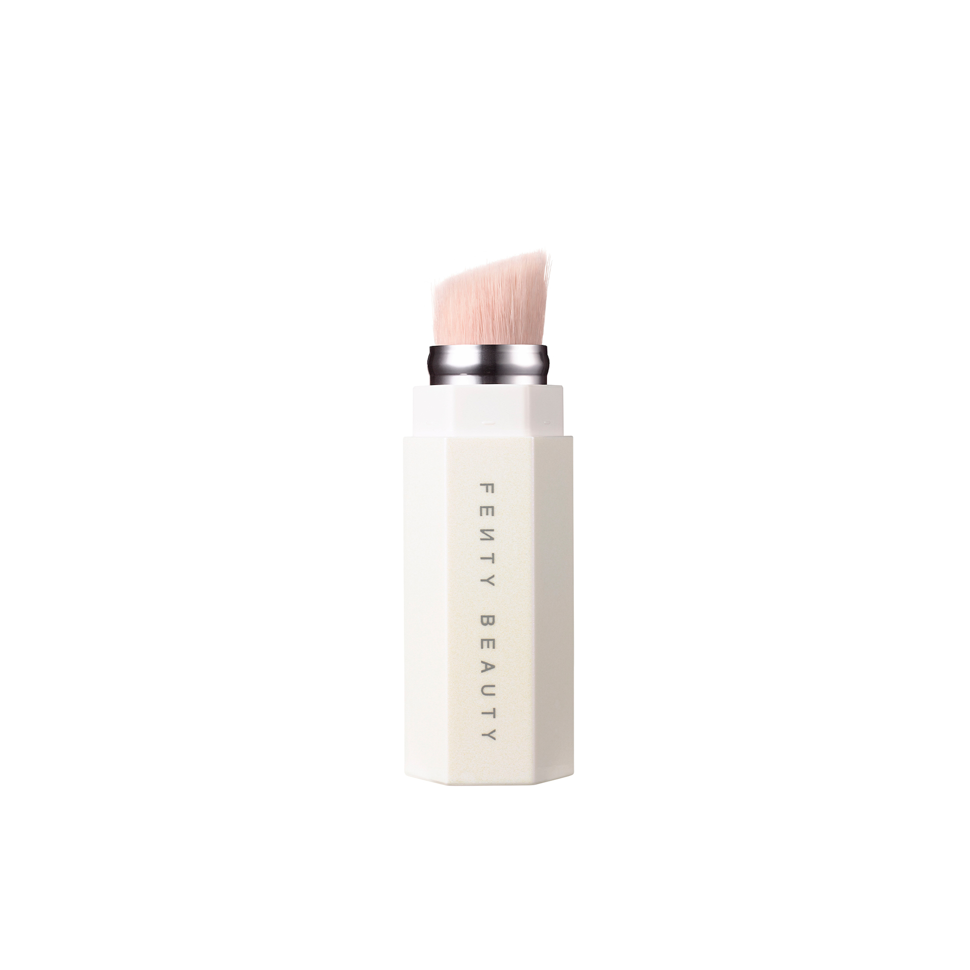 Hordozható kiemelő ecset 140 - Fenty Beauty