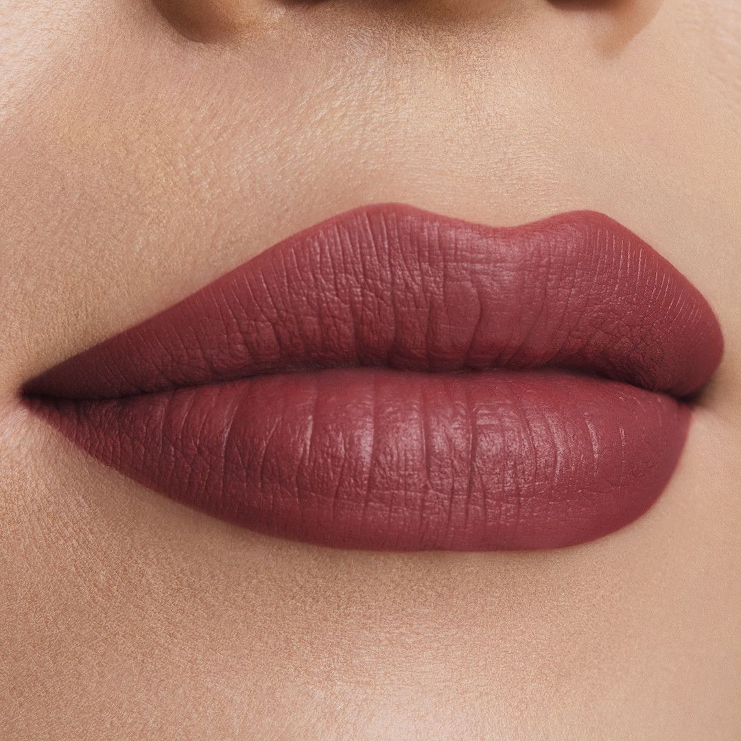 Dlhotrvajúci matný rúž Pure Color Luxusné rúže