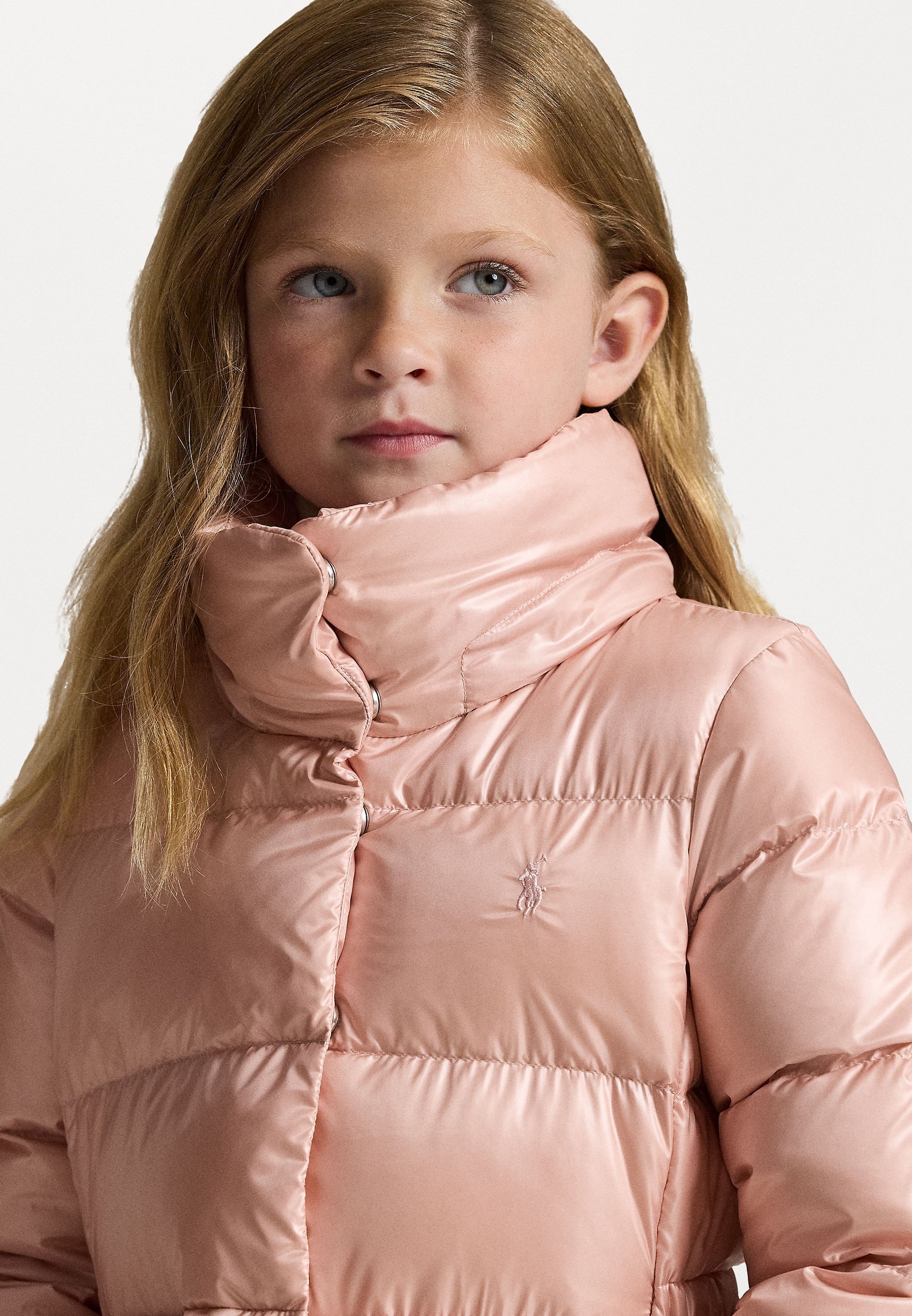 Polo Ralph Lauren CELIA METALLIC LANGE DONSJACK MET CAPUCHON - Donsjas - een vleugje roze metallic