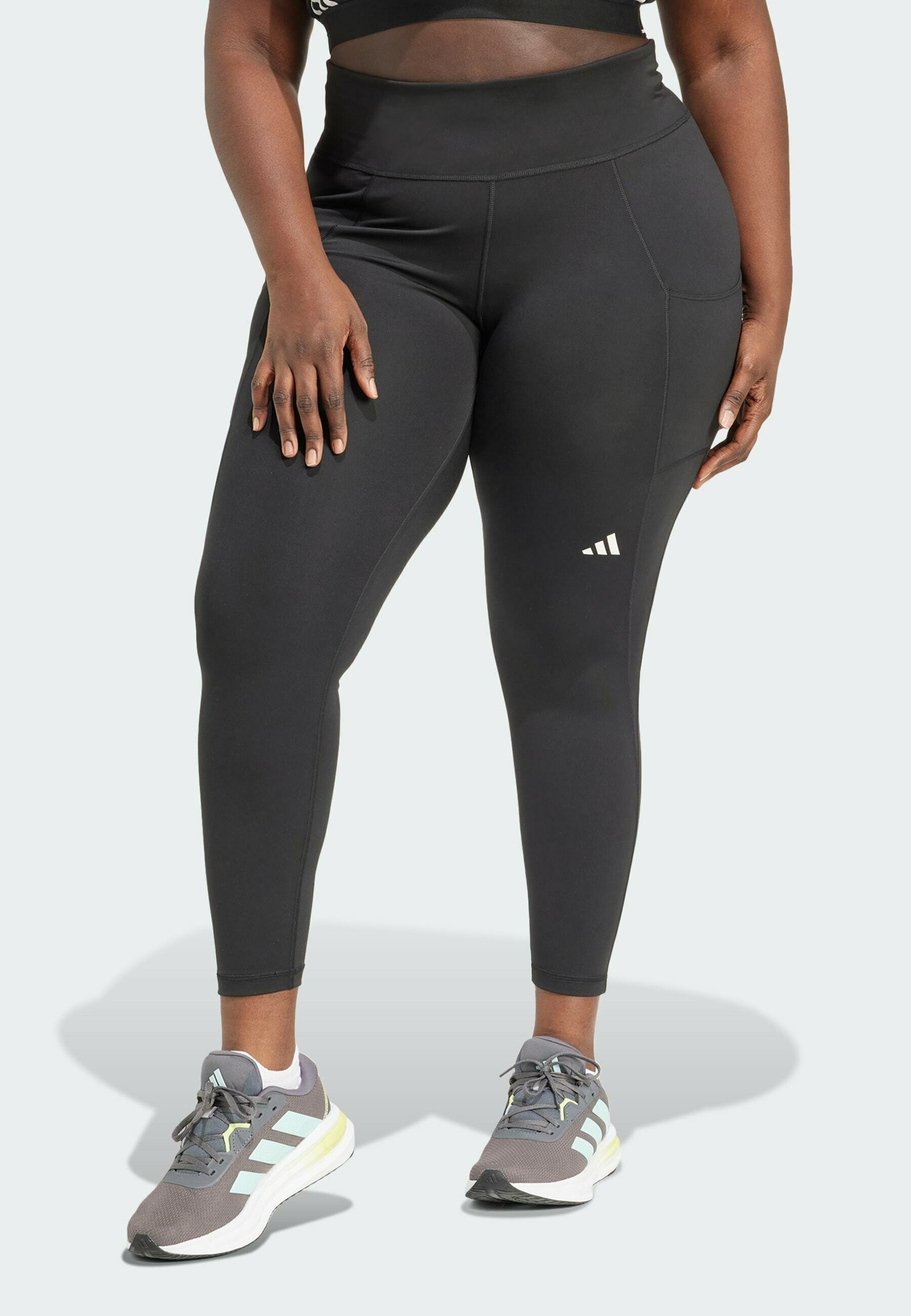adidas Performance OWN THE RUN 7/8 PLUS SIZE - Retuusid - mustad