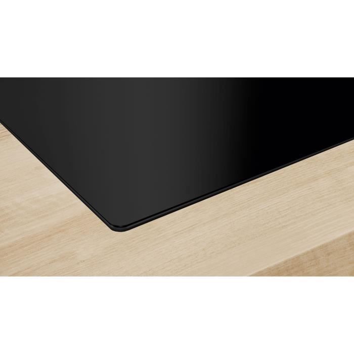 Piano cottura a induzione Bosch SER6 con cappa aspirante - PVQ811H26E Nero - 4 fuochi - Connessione domestica - L802 x P522 mm