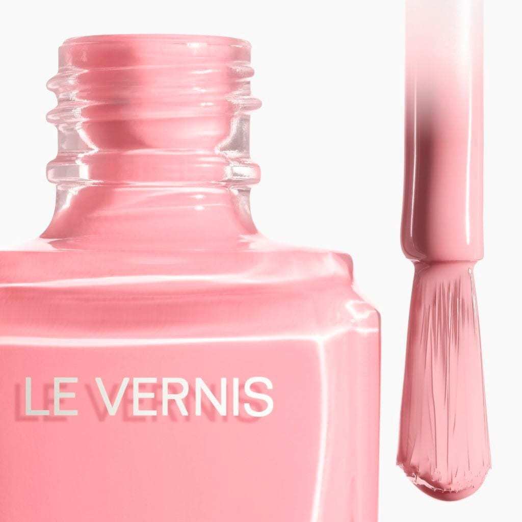 CHANEL lak za nokte LE VERNIS DUGOTRAJNA BOJA I SJAJ - 13 ml