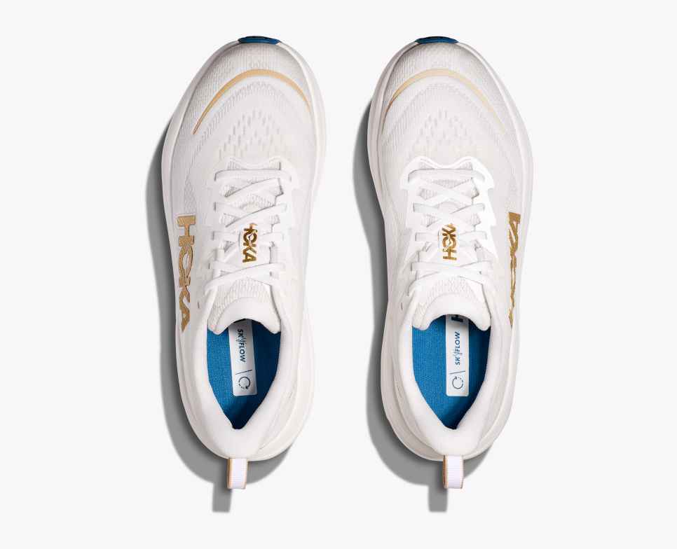 HOKA Skyflow Frost / Goud