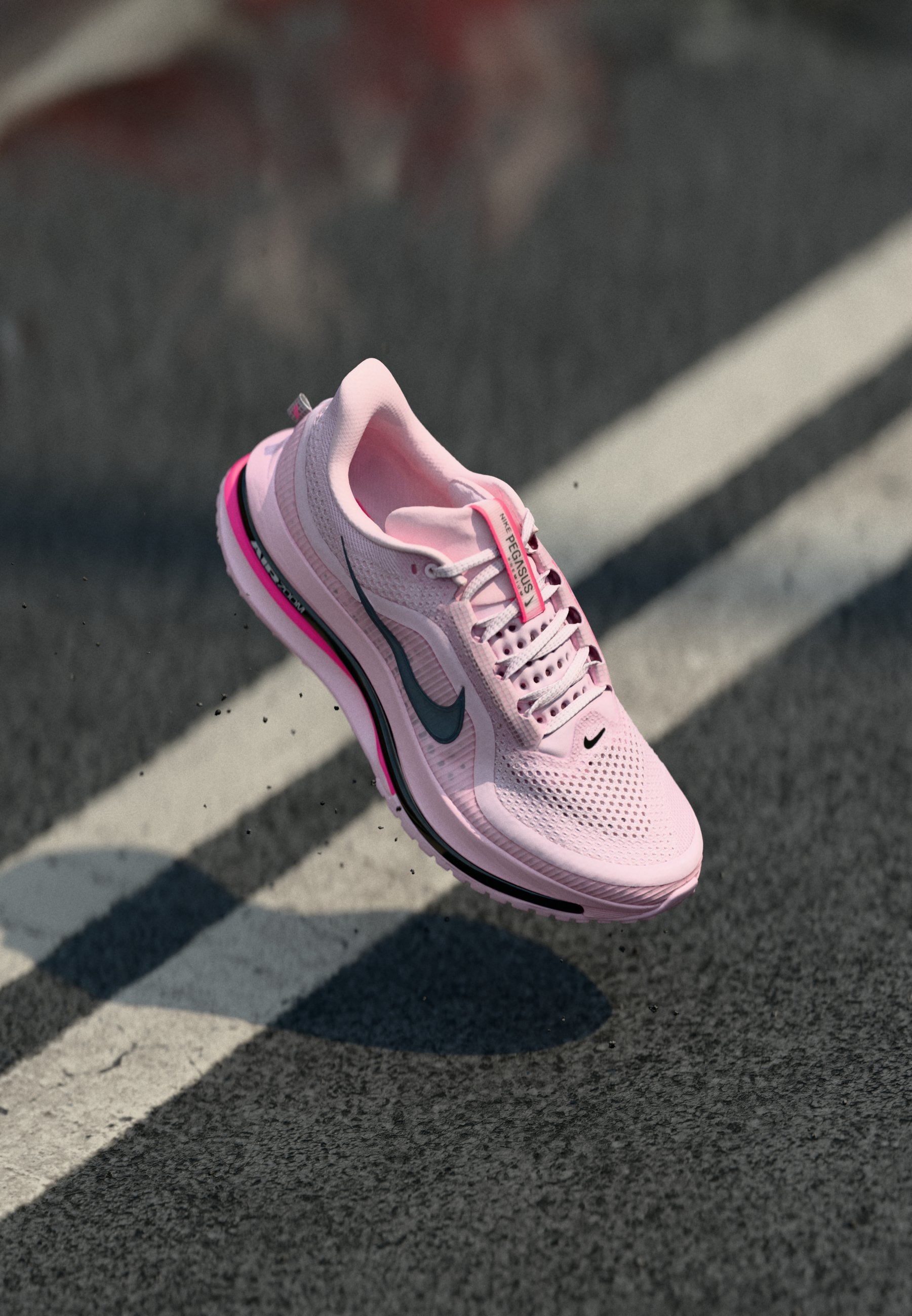 Nike Performance PEGASUS PREMIUM - Běžecké boty na silnici - black/black/white/white