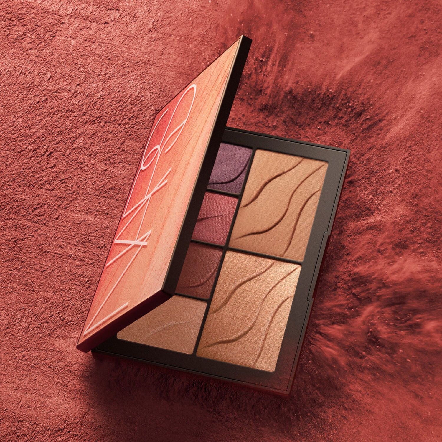Paleta na tvár Hot Nights Luxusné bronzery