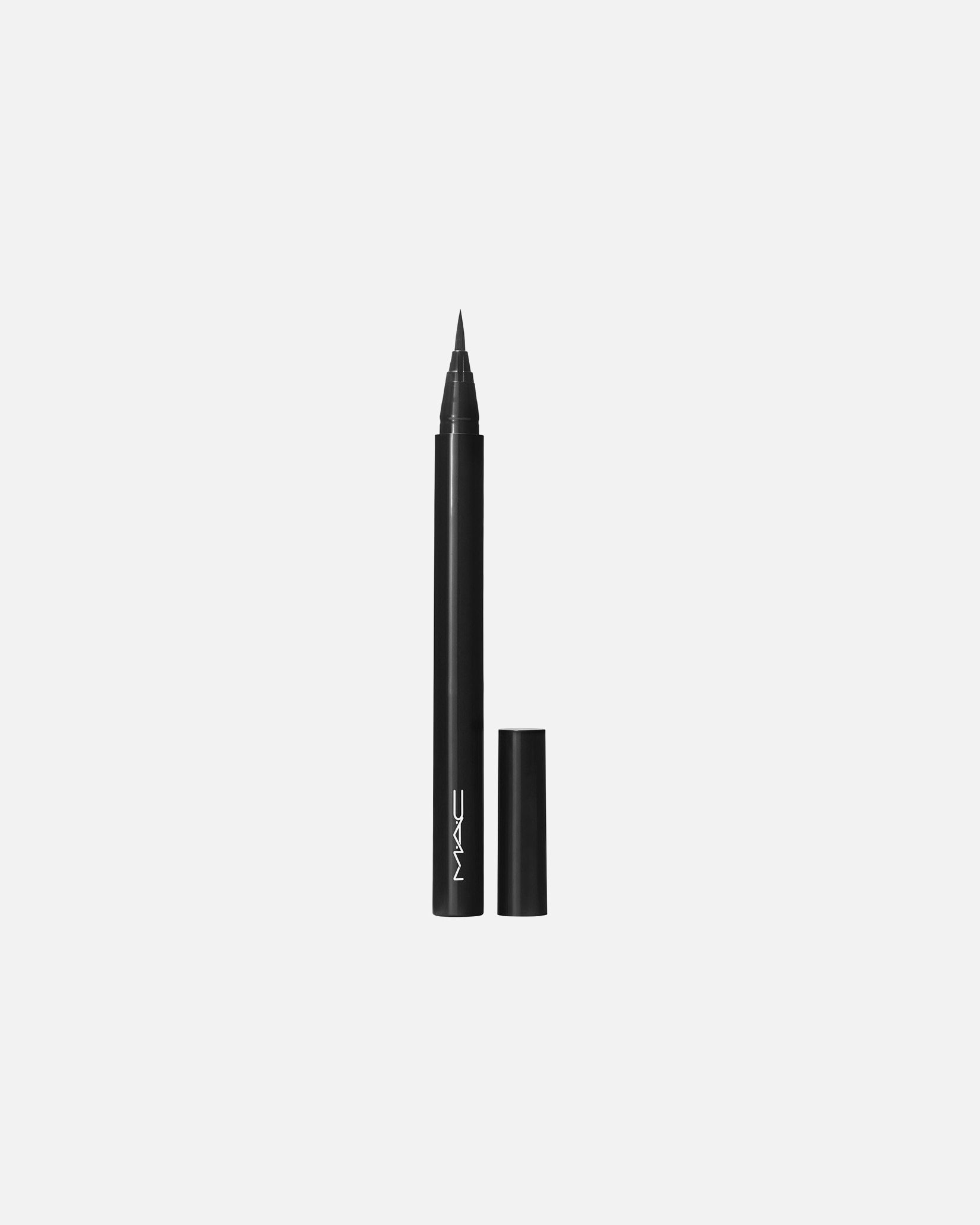 MAC tuš za oči Brushstroke 24-satni tuš za oči – 0,67 g