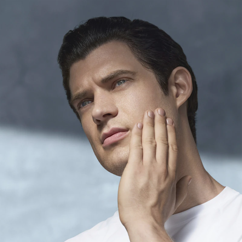 Biotherm Homme Aquapower SPF14 Gel, gel hidratante e protetor com filtro UV.