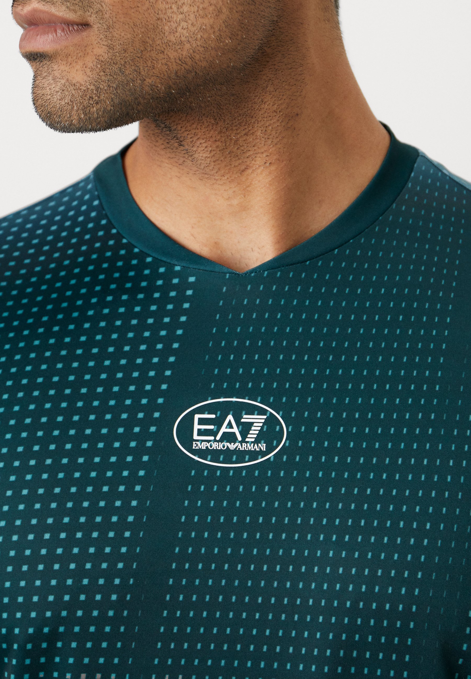 EA7 Emporio Armani TENNIS PRO TEE GRAPHIC - Tricou sport - verde fancy